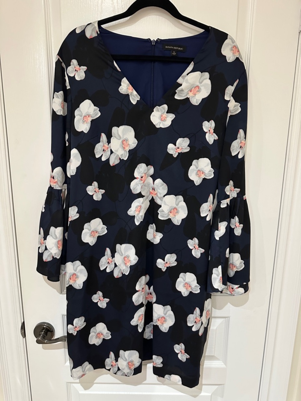 Banana Republic Navy Floral V-Neck Bell Sleeve Tunic